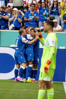 12.09.2026, xdaymx, Fussball 1.Bundesliga, TSG 1899 Hoffenheim - VfB Stuttgart. Torjubel zum 2:1 von Adam Hlozek (TSG Hoffenheim) mit der Mannschaft. (DFL DFB REGULATIONS PROHIBIT ANY USE OF PHOTOGRAPHS as IMAGE SEQUENCES and or QUASI-VIDEO) Sinsheim *** September 12, 2026, xdaymx, Soccer, Bundesliga 1, TSG 1899 Hoffenheim vs. VfB Stuttgart: Celebration of Adam Hlozek’s 2–1 goal for TSG Hoffenheim with the team. DFL and DFB regulations prohibit any use of photographs as image sequences and or quasi-video. Sinsheim
