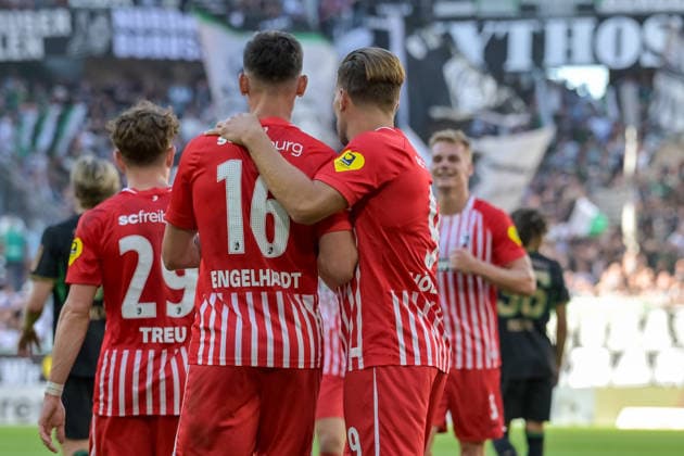 Jubel zum Tor zum 4:0 durch Yannik Engelhardt (SC Freiburg, 16) mit Lucas Hoeler (SC Freiburg, 09) GER, SC Freiburg vs Bor. Moenchengladbach, Fussball, Bundesliga, 3. Spieltag, Saison 2026 2027, 12.09.2026 DFL DFB REGULATIONS PROHIBIT ANY USE OF PHOTOGRAPHS AS IMAGE SEQUENCES AND OR QUASI-VIDEO GER, SC Freiburg vs Bor. Moenchengladbach, Fussball, Bundesliga, 3. Spieltag, Saison 2026 2027, 12.09.2026 Freiburg *** Celebration of the 4-0 goal by Yannik Engelhardt (SC Freiburg, 16) with Lucas Hoeler (SC Freiburg, 09), GER; SC Freiburg vs. Borussia Mönchengladbach, soccer, Bundesliga, Matchday 3, 2026–2027 season, September 12, 2026 DFL and DFB regulations prohibit any use of photographs as image sequences and or quasi-video GER, SC Freiburg vs. Borussia Mönchengladbach, Soccer, Bundesliga, Matchday 3, 2026–2027 Season, September 12, 2026, Freiburg Copyright: xEibner-Pressefotox EP_THS