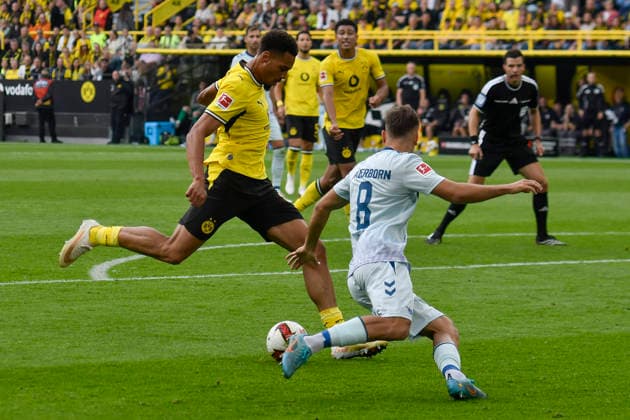 Felix Nmecha (Dortmund 8) erzielt das Tor zum 2:0 12.09.2026 ¢ Fussball ¢ Borussia Dortmund vs SC Paderborn 07, Signal Iduna Park, Dortmund, DFB DFL REGULATIONS PROHIBIT ANY USE OF PHOTOGRAPHS AS IMAGE SEQUENCES AND OR QUASI-VIDEO *** Felix Nmecha (Dortmund 8) scores the goal to make it 2–0 on September 12, 2026 ¢ Soccer ¢ Borussia Dortmund vs. SC Paderborn 07, Signal Iduna Park, Dortmund, DFB and DFL regulations prohibit any use of photographs as image sequences and or quasi-video Copyright: xpepphotox xSaschaxWeizx pep00321, pep_20260912_sw