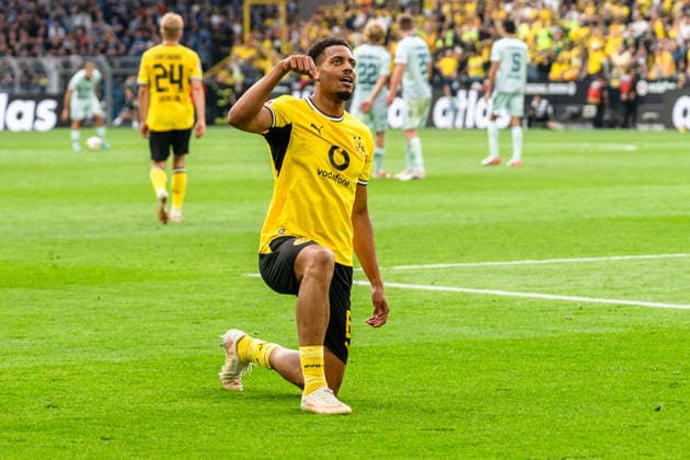 Deutschland: Bundesliga 2026 2027 3. Spieltag, Borussia Dortmund vs. SC Paderborn 07 , Samstag, 12.09.2026 Signal Iduna Park, Nordrhein-Westfalen Tor zum 2:0 durch Felix Nmecha (Borussia Dortmund, 8) Jubel Freude Emotionen Torjubel *** Germany Bundesliga 2026–2027, Matchday 3, Borussia Dortmund vs. SC Paderborn 07, Saturday, September 12, 2026, Signal Iduna Park, North Rhine-Westphalia; 2–0 goal by Felix Nmecha (Borussia Dortmund); 8: Cheering, joy, emotions, goal celebration Copyright: xCelinaxLeiersx