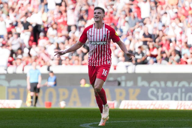 Yannik Engelhardt (SC Freiburg, 16) Torjubel, Emotionen, Torschuss, Abschluss, Torerfolg, Tor, Treffer , Deutschland, Fussball, 1. Bundesliga, 3.Spieltag, 2026 2027, SC Freiburg vs. Borussia Mönchengladbach, 12.09.2026, Europa-Park Stadion, Freiburg Freiburg Europa-Park Stadion Baden-Württemberg Deutschland *** Yannik Engelhardt SC Freiburg, 16 goal celebration, emotions, shot on goal, finish, goal scored, goal, strike, Germany, soccer, Bundesliga 1, Matchday 3, 2026–2027, SC Freiburg vs. Borussia Mönchengladbach, September 12, 2026, Europa-Park Stadium, Freiburg, Freiburg, Europa-Park Stadium, Baden-Württemberg, Germany Copyright: xArnexAmbergx