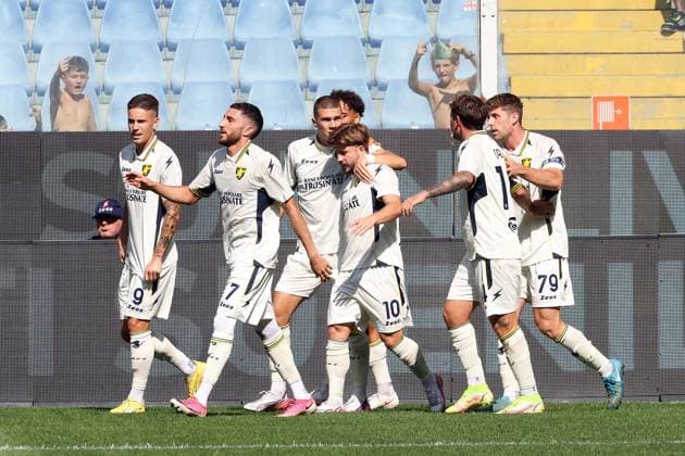 Foto IPP ACGE Genova 12 09 2026 Campionato Serie A 2026-2027 Genoa-Frosinone nella foto: Kvernadze esulta dopo il gol del 0-1 Italy Photo Press World Copyright Genova italy Italia ITALY  Copyright: xR4924_italyphotopressx