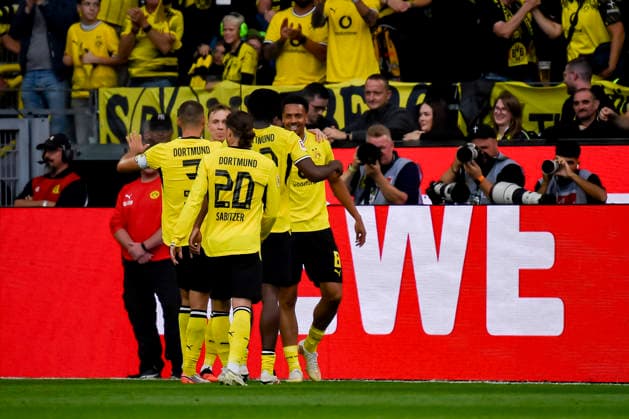 Felix Nmecha (Borussia Dortmund) Torjubel, jubelt nach seinem Treffer zum 2:0 waehrend des spiels der 1. Bundesliga zwischen Borussia Dortmund und SC Paderborn 07, Signal Iduna Park am 12. September 2026 in Dortmund, Deutschland. (Foto von Max Maiwald DeFodi Images) +++ Felix Nmecha (Borussia Dortmund) celebrates after scoring his team s second goal during the Bundesliga match between Borussia Dortmund and SC Paderborn 07 at Signal Iduna Park on September 12, 2026 in Dortmund, Germany. (Photo by Max Maiwald DeFodi Images) DFB DFL REGULATIONS PROHIBIT ANY USE OF PHOTOGRAPHS AS IMAGE SEQUENCES AND OR QUASI-VIDEO. (Photo by Max Maiwald DeFodi Images) - *** Felix Nmecha of Borussia Dortmund celebrates his goal, making the score 2–0, during the Bundesliga 1 match between Borussia Dortmund and SC Paderborn 07 at Signal Iduna Park on September 12, 2026, in Dortmund, Germany. Photo by Max Maiwald, DeFodi Images. Felix Nmecha of Borussia Dortmund celebrates after scoring his team’s second goal during the Bundesliga match between Borussia Dortmund and SC Paderborn 07 at Signal Iduna Park on September 12, 2026 in Dortmund, Germany. Photo by Max Maiwald, DeFodi Images. DFB and DFL regulations prohibit any use of photographs as image sequences and or quasi-video. Photo by Max Maiwald, DeFodi Images.