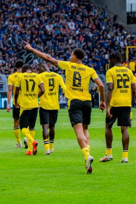1. Bundesliga, 3. Spieltag, Borussia Dortmund vs. SC Paderborn 07 am 12.09.2026 Tor zum 3:0 durch Felix Nmecha *** Bundesliga 1, Matchday 3, Borussia Dortmund vs. SC Paderborn 07 on September 12, 2026; Felix Nmecha scores the goal to make it 3–0 Copyright: xBahhoxKarax
