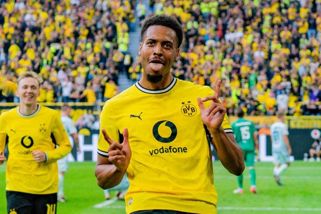 1. Bundesliga, 3. Spieltag, Borussia Dortmund vs. SC Paderborn 07 am 12.09.2026 Tor zum 2:0 durch Felix Nmecha *** Bundesliga 1, Matchday 3, Borussia Dortmund vs. SC Paderborn 07 on September 12, 2026; Felix Nmecha scores the goal to make it 2–0 Copyright: xBahhoxKarax