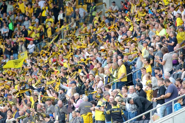 12.09.2026, xsefx, Fußball, Alemannia Aachen SSV Jahn Regensburg, 3.Liga, Südstation, 5. Spieltag, Saison 2026 2027: Jubel der Fans im Tivoli nach dem 2:0 gegen den SSV Jahn Regensburg DFB regulations prohibit any use of photographs as image sequences and or quasi-video. Nordrhein-Westfalen Deutschland