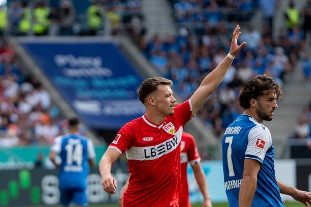 Fussball: 1. Bundesliga, 3. Spieltag, TSG Hoffenheim - VfB Stuttgart am 12.09.2026 in Sinsheim (SNP Arena), Deutschland, Saison 2026 2027: Dzenan Pejcinovic (VfB Stuttgart, 17) Sinsheim SNP Arena Deutschland *** Soccer: Bundesliga 1, Matchday 3, TSG Hoffenheim vs. VfB Stuttgart on September 12, 2026, at Sinsheim SNP Arena, Germany, 2026–2027 season, Dzenan Pejcinovic (VfB Stuttgart), 17, Sinsheim SNP Arena, Germany Copyright: xPhilippxImhofx
