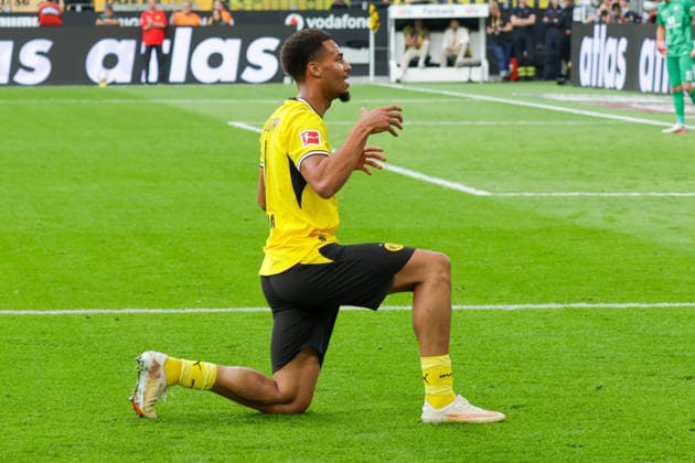 12.09.2026, xgrfx, Fussball 1.Bundesliga, Borussia Dortmund - SC Paderborn 07 v.l. Tor, Felix Nmecha zum 2:0 (Borussia Dortmund) (DFL DFB REGULATIONS PROHIBIT ANY USE OF PHOTOGRAPHS as IMAGE SEQUENCES and or QUASI-VIDEO) Dortmund *** September 12, 2026, xgrfx, Soccer, Bundesliga 1, Borussia Dortmund vs. SC Paderborn 07, goal, Felix Nmecha makes it 2–0 for Borussia Dortmund. DFL and DFB regulations prohibit any use of photographs as image sequences and or quasi-video. Dortmund