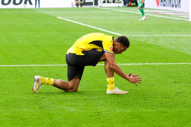 12.09.2026, xgrfx, Fussball 1.Bundesliga, Borussia Dortmund - SC Paderborn 07 v.l. Tor, Felix Nmecha zum 2:0 (Borussia Dortmund) (DFL DFB REGULATIONS PROHIBIT ANY USE OF PHOTOGRAPHS as IMAGE SEQUENCES and or QUASI-VIDEO) Dortmund *** September 12, 2026, xgrfx, Soccer, Bundesliga 1, Borussia Dortmund vs. SC Paderborn 07, goal, Felix Nmecha makes it 2–0 for Borussia Dortmund. DFL and DFB regulations prohibit any use of photographs as image sequences and or quasi-video. Dortmund