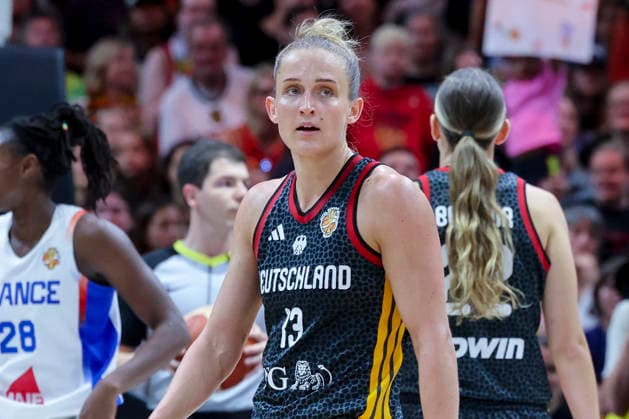 Leonie Fiebich (Germany) looks dejected during the FIBA Women s Basketball World Cup Germany 2026 semifinals match between France and Germany at Berlin Arena on September 12, 2026 in Berlin, Germany. (Photo by Marco Steinbrenner DeFodi Images) -