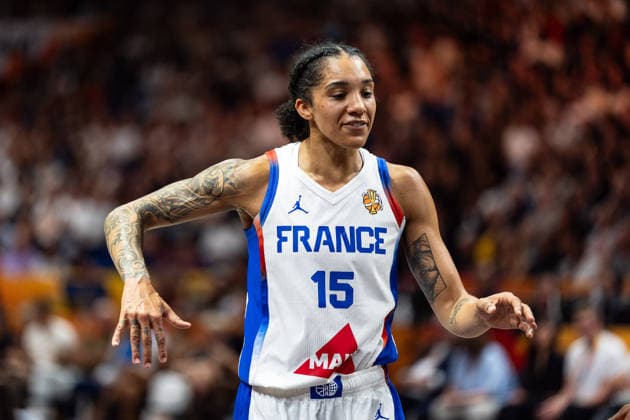 Gabby Williams (Frankreich, 15) enttaeuscht Enttaeuschung, GER, Frankreich vs. Deutschland, Basketball, FIBA Women s World Cup 2026, Halbfinale, 12.09.2026 GER, Frankreich vs. Deutschland, Basketball, FIBA Women s World Cup 2026, Halbfinale, 12.09.2026 Berlin Copyright: xEibner-Pressefoto MaxxVincenx EP_MVN