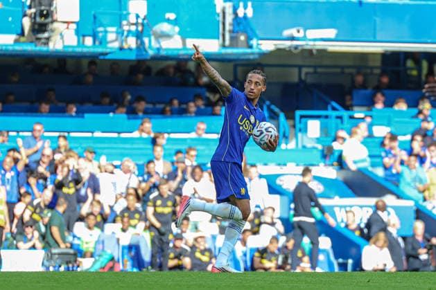 LONDON, ENGLAND, Saturday 12th September 2026: Jao Pedro of Chelsea scores the second goal making the score 2-2 during the Premier League Fixture between Chelsea and Hull City at Stamford Bridge in London, England. (Photo by Alex Ferrelly Sports Press Photo)  Copyright: xAlexxFerrelly SportsxPressxPhotox Sportspressphoto_SPR228687