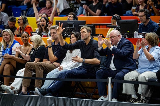 Basketball Berlin 12.09.2026 FIBA Women™s Basketball World Cup Germany 2026 Halbfinale Semifinal Frankreich (FRA) - Deutschland (GER) Pau Gasol Sue Bird Dirk Nowitzki Ingo Weiss