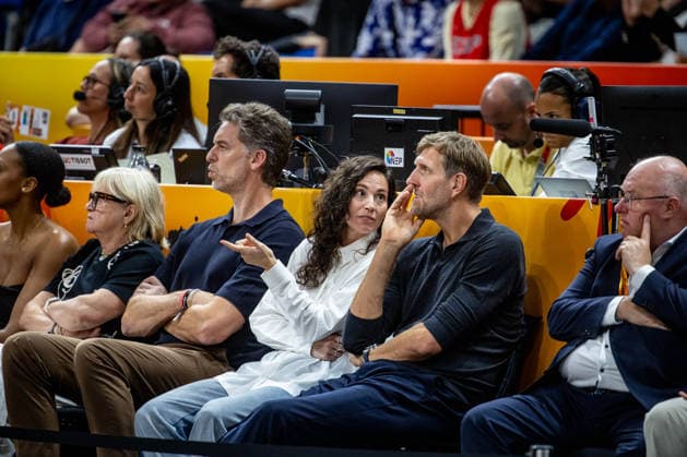 Basketball Berlin 12.09.2026 FIBA Women™s Basketball World Cup Germany 2026 Halbfinale Semifinal Frankreich (FRA) - Deutschland (GER) Pau Gasol Sue Bird Dirk Nowitzki Ingo Weiss