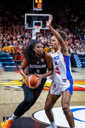 Basketball Berlin 12.09.2026 FIBA Women™s Basketball World Cup Germany 2026 Halbfinale Semifinal Frankreich (FRA) - Deutschland (GER) Nyara Sabally (Deutschland, No.08)