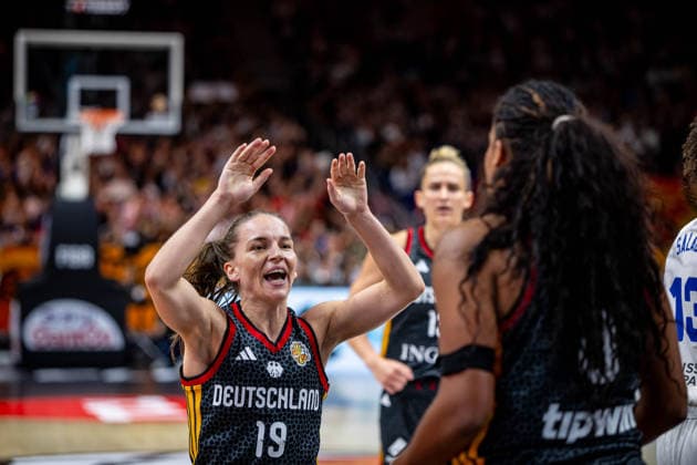 Basketball Berlin 12.09.2026 FIBA Women™s Basketball World Cup Germany 2026 Halbfinale Semifinal Frankreich (FRA) - Deutschland (GER) Britta Daub (Deutschland, No.19)