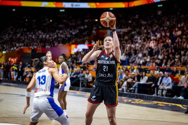 Basketball Berlin 12.09.2026 FIBA Women™s Basketball World Cup Germany 2026 Halbfinale Semifinal Frankreich (FRA) - Deutschland (GER) Marie Gülich (Deutschland, No.21) Gulich