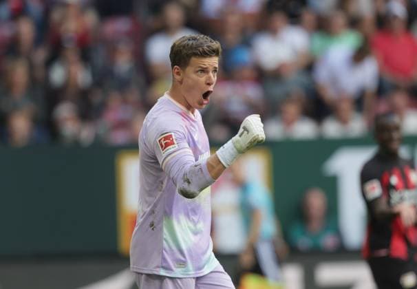 Augsburgs 1 Torwart Finn Gilbert DAHMEN. Fussball: Augsburg - Leverkusen. Fußball Bundesliga, FC Augsburg - Bayer leverkusen, 3.Spieltag, Saison 2026-2027, am 12.09.2026 in Augsburg, W W K A R E N A, Deutschland. Quelle Copyright Credit : Oryk HAIST *** Augsburg s No. 1 Goalie Finn Gilbert DAHMEN, Augsburg vs. Leverkusen, Bundesliga, FC Augsburg vs. Bayer Leverkusen, Matchday 3, 2026–2027 Season, on September 12, 2026, in Augsburg, W W K A R E N A, Germany Source Copyright Credit Oryk HAIST xFUSSBALL-AUGSBURG-LEVERKUSENx