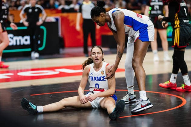 FIBA Women™s Basketball World Cup 2026: Frankreich vs. Deutschland, 12.09.2026 Carla Leite (Frankreich, 0) am Boden; Basketball, FIBA Women™s Basketball World Cup 2026, Final Phase, Halbfinale: Frankreich vs. Deutschland am 12.09.2026 in der Uber Arena, Berlin Copyright: xBEAUTIFULxSPORTS Tonhäuserx