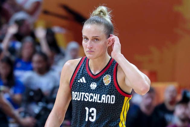 Leonie Fiebich (Germany) looks dejected during the FIBA Women s Basketball World Cup Germany 2026 semifinals match between France and Germany at Berlin Arena on September 12, 2026 in Berlin, Germany. (Photo by Marco Steinbrenner DeFodi Images) -