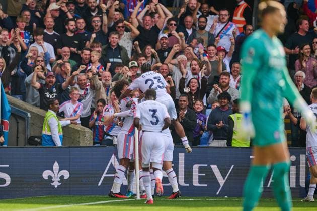 Crystal Palace celebrate their second goal to make it 2-2. Scored by Jordan Strand Larsen Crystal Palace v Ipswich Town, Premier League, Football, Selhurst Park, London, UK - 12 Sep 2026London Selhurst Park United Kingdom EDITORIAL USE ONLY No use with unauthorised audio, video, data, fixture lists, club league logos or live services. Online in-match use limited to 120 images, no video emulation. No use in betting, games or single club league player publications.  Copyright: xRichardxHammersley Shutterstockx 17147741bh