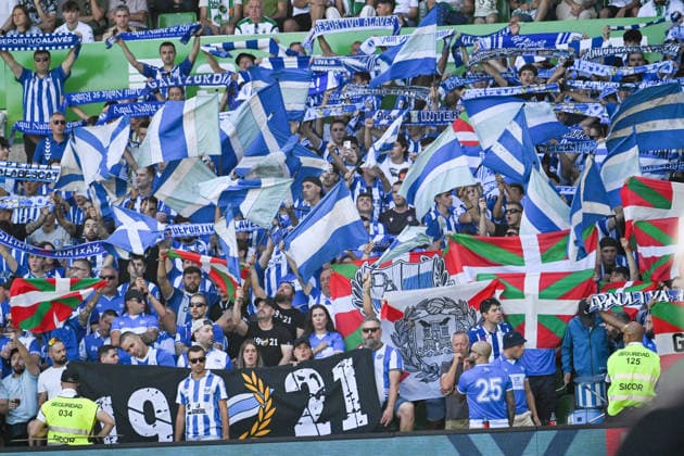 ESP: LaLiga EA Sports Racing Santander v Deportivo Alaves fans of alaves during LaLiga EA Sports between Racing Santander v Deportivo Alaves played at Campos de de El Sardinero Stadium in Cantabria on September 12, 2026 in Spain Spain Futbol Copyright: xAgenciaxLOFx