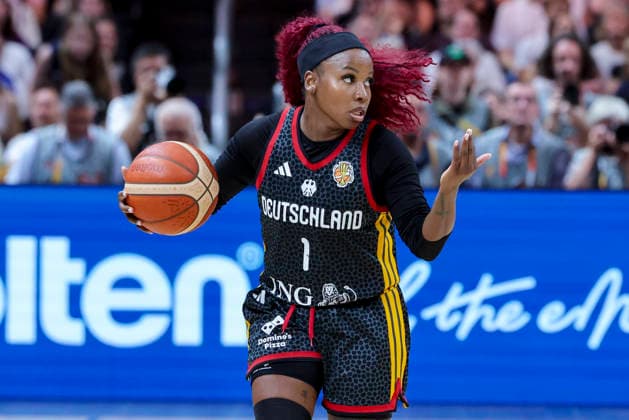 Alexis Peterson (Germany) controls the ball during the FIBA Women s Basketball World Cup Germany 2026 semifinals match between France and Germany at Berlin Arena on September 12, 2026 in Berlin, Germany. (Photo by Marco Steinbrenner DeFodi Images) -