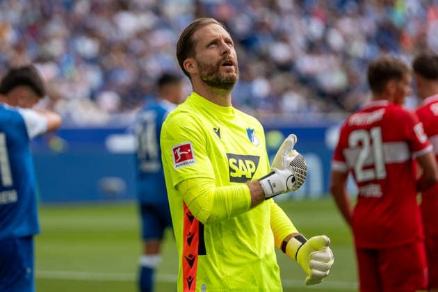 Fussball: 1. Bundesliga, 3. Spieltag, TSG Hoffenheim - VfB Stuttgart am 12.09.2026 in Sinsheim (SNP Arena), Deutschland, Saison 2026 2027: Oliver Baumann (TSG Hoffenheim, 1) Sinsheim SNP Arena Deutschland *** Soccer: Bundesliga 1, Matchday 3, TSG Hoffenheim vs. VfB Stuttgart on September 12, 2026, at Sinsheim SNP Arena, Germany, 2026–2027 season; Oliver Baumann, TSG Hoffenheim; 1, Sinsheim SNP Arena, Germany Copyright: xPhilippxImhofx