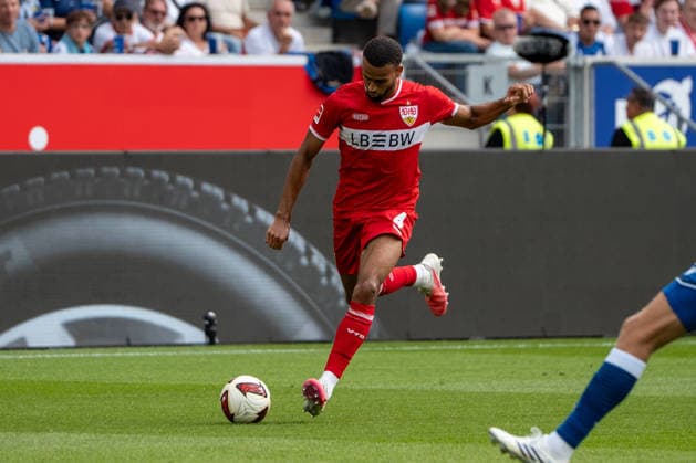 Fussball: 1. Bundesliga, 3. Spieltag, TSG Hoffenheim - VfB Stuttgart am 12.09.2026 in Sinsheim (SNP Arena), Deutschland, Saison 2026 2027: Josha Vagnoman (VfB Stuttgart, 4) Sinsheim SNP Arena Deutschland *** Soccer: Bundesliga 1, Matchday 3, TSG Hoffenheim vs. VfB Stuttgart on September 12, 2026, at Sinsheim SNP Arena, Germany, 2026–2027 season; Josha Vagnoman, VfB Stuttgart, 4, Sinsheim SNP Arena, Germany Copyright: xPhilippxImhofx