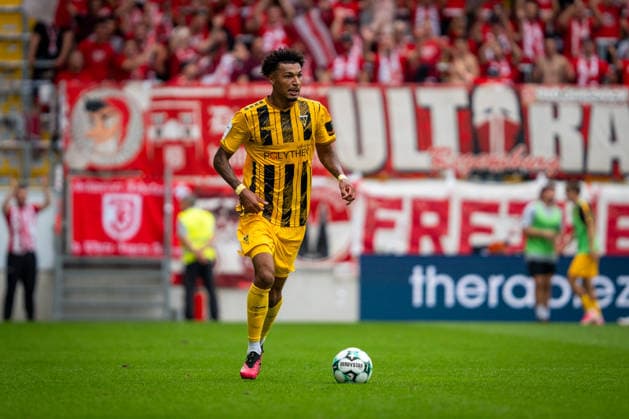 Joel da Silva Kiala (Alemannia Aachen, 37) TSV Alemannia Aachen vs. SSV Jahn Regensburg, Fussball, 3. Liga, 5. Spieltag, Saison 2026 2027, 12.09.2026 DFB REGULATIONS PROHIBIT ANY USE OF PHOTOGRAPHS AS IMAGE SEQUENCES AND OR QUASI-VIDEO TSV Alemannia Aachen vs. SSV Jahn Regensburg, Fussball, 3. Liga, 5. Spieltag, Saison 2026 2027, 12.09.2026 Aachen Copyright: xEibner-Pressefoto J.xDerondeaux EP_JDU