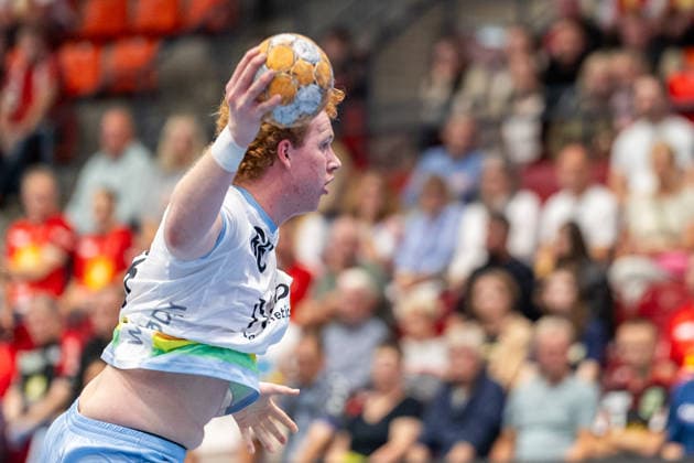 Julius Hein (TSV Bayer Dormagen, 66) im Torwurf GER, TuS N-Luebbecke vs. TSV Bayer Dormagen, Handball, 2. Bundesliga, 3. Spieltag, Spielzeit 2026 2027, 12.09.2026 GER, TuS N-Luebbecke vs. TSV Bayer Dormagen, Handball, 2. Bundesliga, 3. Spieltag, Spielzeit 2026 2027, 12.09.2026 Luebbecke Copyright: xEibner-Pressefoto JanxRollingerx EP_JSK
