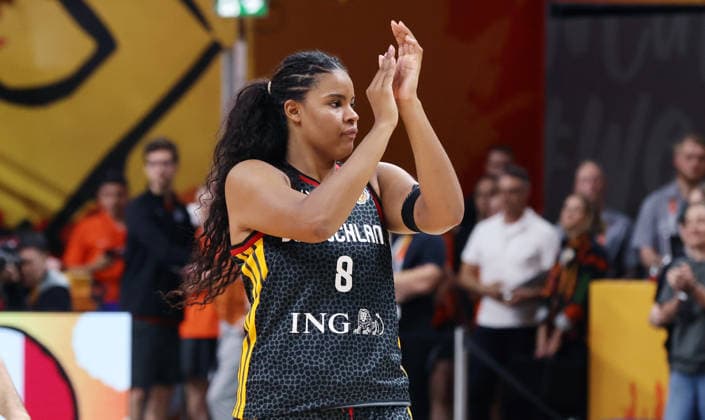 Nyara Sabally enttäuscht nach Spielende Enttäuschung Basketball FIBA World Cup Weltmeisterschaft Frauen WM Halbfinale Saison 2026 2027 12.09.2026 Frankreich FRA vs DBB Deutschland GER