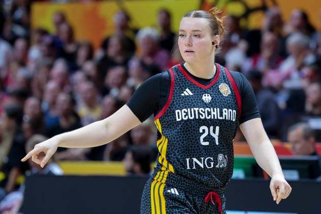 Lina Sontag (Germany) gestures during the FIBA Women s Basketball World Cup Germany 2026 semifinals match between France and Germany at Berlin Arena on September 12, 2026 in Berlin, Germany. (Photo by Marco Steinbrenner DeFodi Images) -
