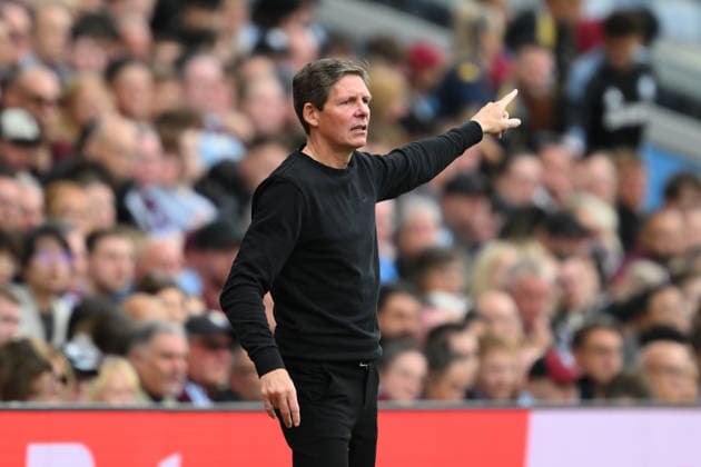 Aston Villa FC v Nottingham Forest FC - Premier League 2026 27 Oliver Glasner, head coach of Nottingham Forest, gestures during the Premier League match between Aston Villa and Nottingham Forest at Villa Park in Birmingham, on September 12, 2026. Birmingham West Midlands United Kingdom  Copyright: xMIxNewsx originalFilename:fletcher-astonvil260912_npnz0.jpg