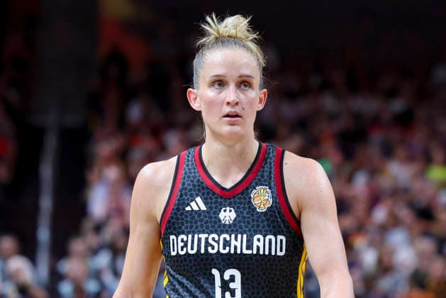 Leonie Fiebich (Germany) looks dejected during the FIBA Women s Basketball World Cup Germany 2026 semifinals match between France and Germany at Berlin Arena on September 12, 2026 in Berlin, Germany. (Photo by Marco Steinbrenner DeFodi Images) -