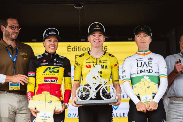 A Travers Les Hauts-de-France, Finishline Of 4th Edition Nienke Veenhoven of the Netherlands and Visma-Lease a Bike wins the fourth edition of A Travers les Hauts-de-France (WE 1.1), a 130.5-kilometer race between Queant and Ecourt-Saint-Quentin in Pas-de-Calais, ahead of Shari Bossuyt of Belgium and AG Insurance-Soudal Team and defending champion Lara Gillespie of Ireland and UAE Team L IMAD. Ecourt-Saint-Quentin France  Copyright: xGautierxDemouveauxx originalFilename:demouveaux-notitle260912_npHU3.jpg