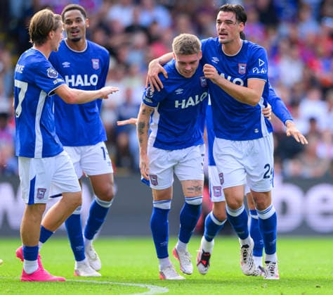 Crystal Palace v Ipswich Town Premier League Leif Davis of Ipswich Town (second right) celebrates scoring his first goal and the team™s second during the Premier League match at Selhurst Park, London 12 09 2026 UK Newspapers OUT Copyright: xGraemexWilcocksonx FIL-23935-0122