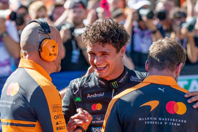 September 12, 2026, Madrid, Madrid, Spain: Lando Norris (GBR McLaren) smiling and celebrating with the mechanic after getting the pole position during the Formula 1 Madrid Grand Prix 2026. Madrid Spain - ZUMAl234 20260912_znp_l234_006 Copyright: xGabrielxLopezx