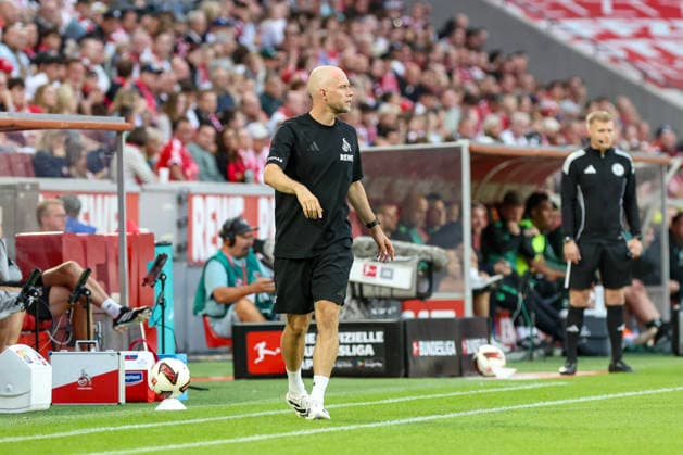 12.09.2026, GER, Fussball, Herren, Bundesliga , Saison 2026 2027, 1. FC Köln - SV Werder bremen Trainer Rene Wagner (Köln) schaut Köln RheinEnergieSTADION Nordrhein-Westfalen Deutschland *** September 12, 2026, GER, Soccer, Men s, Bundesliga, 2026–2027 Season, 1. FC Köln vs. SV Werder Bremen, Coach Rene Wagner, Cologne, RheinEnergieSTADION, North Rhine-Westphalia, Germany Copyright: xAdrianxSchlüterx