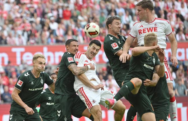 (l-r) Amos Pieper (Werder Bremen), Marco Friedl (Werder Bremen), Luka Lochoshvili (1. FC Köln), Youri Regeer (Werder Bremen), Marius Buelter (1. FC Köln) Aktion. Fussball 1. Bundesliga, 3.Spieltag, 1. FC Koeln - SV Werder Bremen, am 12.09.2026 in Koeln Deutschland. DFL regulations prohibit any use of photographs as image sequences and or quasi-video Â *** l r Amos Pieper, Werder Bremen; Marco Friedl, Werder Bremen; Luka Lochoshvili, 1. FC Köln; Youri Regeer, Werder Bremen; Marius Buelter, 1. FC Köln; Action: Soccer, Bundesliga, Matchday 3, 1. FC Köln vs. SV Werder Bremen, on September 12, 2026, in Cologne, Germany. DFL regulations prohibit any use of photographs as image sequences and or quasi-video.