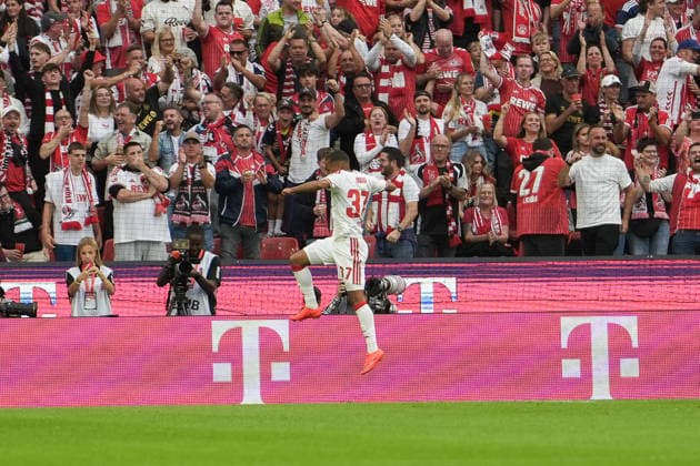 Deutschland: 1.Bundesliga 2026 2027 3. Spieltag, 1.FC Köln vs SV Werder Bremen, Samstag, 12.09.2026 RheinEnergieStadion (Köln, Nordrhein-Westfalen, Deutschland) Tor Jubel Emotionen Tor zum 1:0 durch Linton Maina (1. FC Köln, 37) *** Germany 1 Bundesliga 2026–2027, Matchday 3, 1. FC Köln vs. SV Werder Bremen, Saturday, September 12, 2026, RheinEnergieStadion, Cologne, North Rhine-Westphalia, Germany; Goal, Celebration, Emotions; Goal to make it 1–0 by Linton Maina for 1. FC Köln, 37 Copyright: xMerlexKölkingx