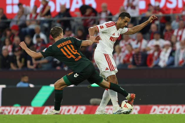 Youri Regeer (SV Werder Bremen) und Ellyes Skhiri (1. FC Koeln) im Zweikampf waehrend des Spiels der 1. Bundesliga zwischen 1. FC Koeln und SV Werder Bremen, RheinEnergieStadion am 12. September 2026 in Koeln, Deutschland. (Foto von Oliver Kaelke DeFodi Images) +++ Youri Regeer (SV Werder Bremen) und Ellyes Skhiri (1. FC Koeln) battle for the ball during the Bundesliga match between 1. FC Koeln and SV Werder Bremen at RheinEnergieStadion on September 12, 2026 in Cologne, Germany. (Photo by Oliver Kaelke DeFodi Images) DFB DFL REGULATIONS PROHIBIT ANY USE OF PHOTOGRAPHS AS IMAGE SEQUENCES AND OR QUASI-VIDEO. (Photo by Oliver Kaelke DeFodi Images) - *** Youri Regeer of SV Werder Bremen and Ellyes Skhiri of 1. FC Köln battle for the ball during the Bundesliga match between 1. FC Köln and SV Werder Bremen at RheinEnergieStadion on September 12, 2026, in Cologne, Germany. Photo by Oliver Kaelke, DeFodi Images. Youri Regeer of SV Werder Bremen and Ellyes Skhiri of 1. FC Köln battle for the ball during the Bundesliga match between 1. FC Köln and SV Werder Bremen at RheinEnergieStadion on September 12, 2026 in Cologne, Germany. Photo by Oliver Kaelke, DeFodi Images. DFB and DFL regulations prohibit any use of photographs as image sequences and or quasi-video. Photo by Oliver Kaelke, DeFodi Images.