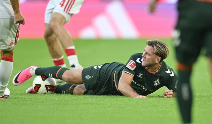 Niclas Fuellkrug (Füllkrug)(Werder Bremen) am Boden. Fussball 1. Bundesliga, 3.Spieltag, 1. FC Koeln - SV Werder Bremen, am 12.09.2026 in Koeln Deutschland. DFL regulations prohibit any use of photographs as image sequences and or quasi-video Â *** Niclas Fuellkrug Füllkrug Werder Bremen on the ground Soccer 1 Bundesliga, Matchday 3, 1 FC Cologne vs. SV Werder Bremen, on September 12, 2026, in Cologne, Germany. DFL regulations prohibit any use of photographs as image sequences and or quasi-video. Â