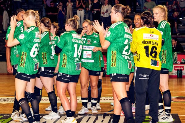 Fuechse Berlin, jubeln ueber Sieg, GER, 2. Handball - Bundesliga Frauen, Fuechse Berlin vs. Rostocker HC (Rostock Dolphins), Saison 2026 27, 3. Spieltag, 12.09.2026, GER, 2. Handball - Bundesliga Frauen, Fuechse Berlin vs. Rostocker HC (Rostock Dolphins), Saison 2026 27, 3. Spieltag, 12.09.2026, Berlin