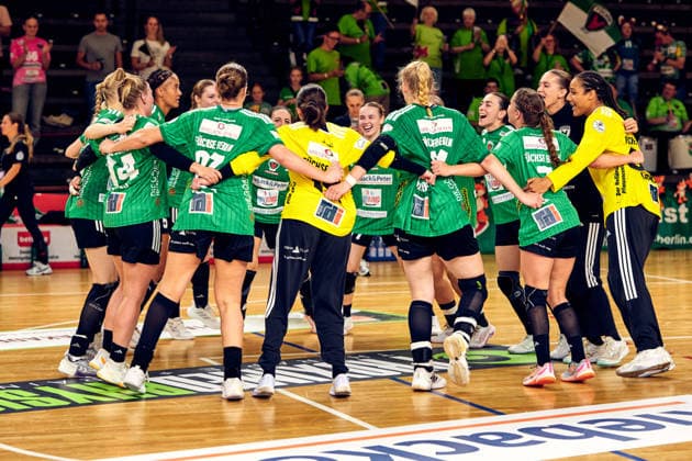 Fuechse Berlin, jubeln ueber Sieg, GER, 2. Handball - Bundesliga Frauen, Fuechse Berlin vs. Rostocker HC (Rostock Dolphins), Saison 2026 27, 3. Spieltag, 12.09.2026, GER, 2. Handball - Bundesliga Frauen, Fuechse Berlin vs. Rostocker HC (Rostock Dolphins), Saison 2026 27, 3. Spieltag, 12.09.2026, Berlin