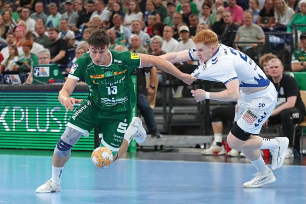 Handball, HBL2: SC DHfK Leipzig - VfL Lübeck-Schwartau; 12.09.2026 Matej Klima (13, SC DHfK Leipzig) am Ball gegen Sören Hartwich (29, Lübeck-Schwartau). Handball, 2. Bundesliga, Saison 2026 2027, 3. Spieltag: SC DHfK Leipzig vs. VfL Lübeck-Schwartau am 12.09.2026 in der Quarterback Immobilien Arena Leipzig. Copyright: xBEAUTIFULxSPORTS JanxKaeferx