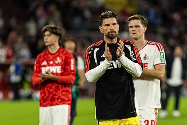 1.Bundesliga: 1. FC Köln - SV Werder Bremen; 12.09.2026 Ron-Robert Zieler (1. FC Köln, 20)nach dem Spiel 1.Fußball Bundesliga 3. Spieltag: 1. FC Köln - SV Werder Bremen; RheinEnergieStadion, Köln; 12.09.2026 DFL regulations prohibit any use of photographs as image sequences and or quasi video. *** 1 Bundesliga 1 FC Cologne SV Werder Bremen September 12, 2026 Ron Robert Zieler 1 FC Cologne, 20 minutes after the game 1 Soccer Bundesliga Matchday 3 1 FC Cologne SV Werder Bremen RheinEnergieStadion, Cologne September 12, 2026 DFL regulations prohibit any use of photographs as image sequences and or quasi-video Copyright: xBEAUTIFULxSPORTS Buriakovx