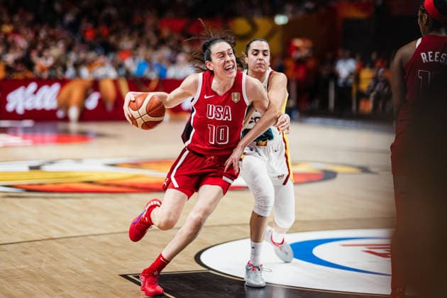 FIBA Women™s Basketball World Cup 2026: Spanien vs. USA, 12.09.2026 Breanna Stewart (USA, 10), Paula Ginzo (Spanien, 20); Basketball, FIBA Women™s Basketball World Cup 2026, Final Phase, Halbfinale: Spanien vs. USA am 12.09.2026 in der Uber Arena, Berlin Copyright: xBEAUTIFULxSPORTS Tonhäuserx