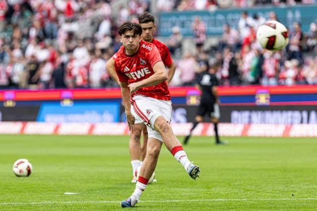 1.Bundesliga: 1. FC Köln - SV Werder Bremen; 12.09.2026 Mikey Moore (1. FC Köln, 47) beim Aufwärmen. 1.Fußball Bundesliga 3. Spieltag: 1. FC Köln - SV Werder Bremen; RheinEnergieStadion, Köln; 12.09.2026 DFL regulations prohibit any use of photographs as image sequences and or quasi video. *** 1 Bundesliga 1 FC Cologne vs. SV Werder Bremen September 12, 2026 Mikey Moore 1 FC Cologne, 47, warming up 1 Soccer Bundesliga Matchday 3 1 FC Cologne vs. SV Werder Bremen RheinEnergieStadion, Cologne September 12, 2026 DFL regulations prohibit any use of photographs as image sequences and or quasi-video Copyright: xBEAUTIFULxSPORTS Buriakovx