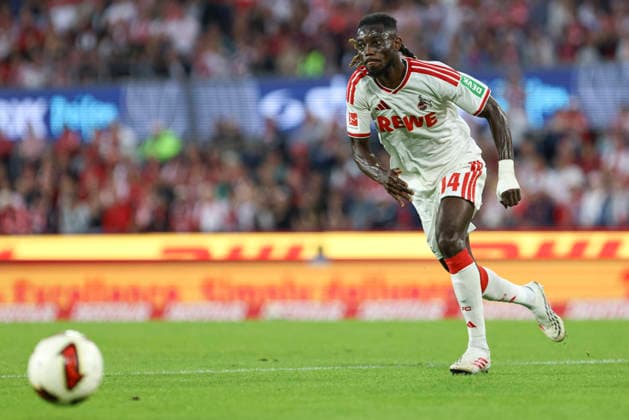 Gideon Mensah (1. FC Koeln) schaut waehrend des Spiels der 1. Bundesliga zwischen 1. FC Koeln und SV Werder Bremen, RheinEnergieStadion am 12. September 2026 in Koeln, Deutschland. (Foto von Oliver Kaelke DeFodi Images) +++ Gideon Mensah (1. FC Koeln) looks on during the Bundesliga match between 1. FC Koeln and SV Werder Bremen at RheinEnergieStadion on September 12, 2026 in Cologne, Germany. (Photo by Oliver Kaelke DeFodi Images) DFB DFL REGULATIONS PROHIBIT ANY USE OF PHOTOGRAPHS AS IMAGE SEQUENCES AND OR QUASI-VIDEO. (Photo by Oliver Kaelke DeFodi Images) - *** Gideon Mensah of 1. FC Köln looks on during the Bundesliga match between 1. FC Köln and SV Werder Bremen, RheinEnergieStadion on September 12, 2026, in Cologne, Germany. Photo by Oliver Kaelke, DeFodi Images. Gideon Mensah of 1 FC Cologne looks on during the Bundesliga match between 1 FC Cologne and SV Werder Bremen at RheinEnergieStadion on September 12, 2026 in Cologne, Germany. Photo by Oliver Kaelke, DeFodi Images. DFB and DFL regulations prohibit any use of photographs as image sequences and or quasi-video. Photo by Oliver Kaelke, DeFodi Images